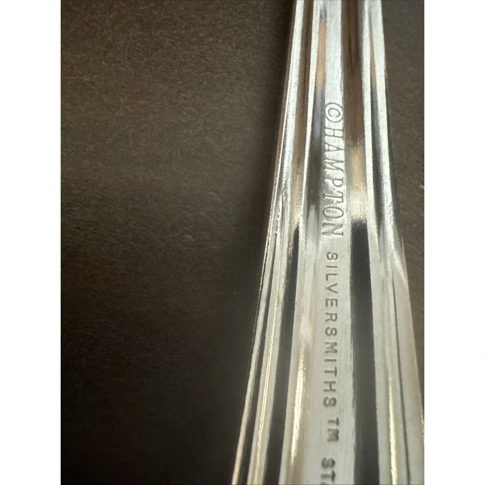 Hampton Silversmiths Katrinka 8 Soup Spoons Stainless Replacement Flatware